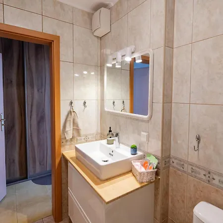 Sloneczny Apartment *